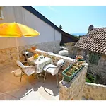 Apartment Sunce Murter
